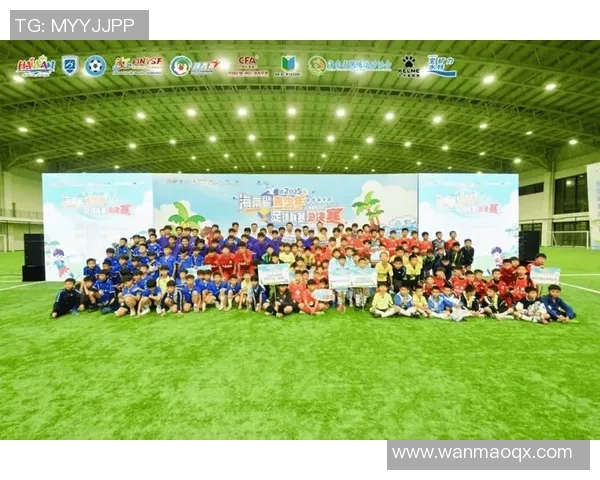 南定队与岘港队激战在即谁能在这场足球对决中胜出